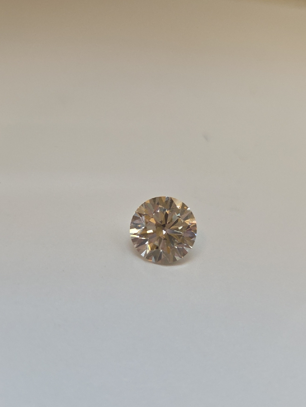 Loose Round Brilliant Cut Lab Diamond  4.03 I Color VS2 Clarity IGI Certificate - Picture 8 of 15
